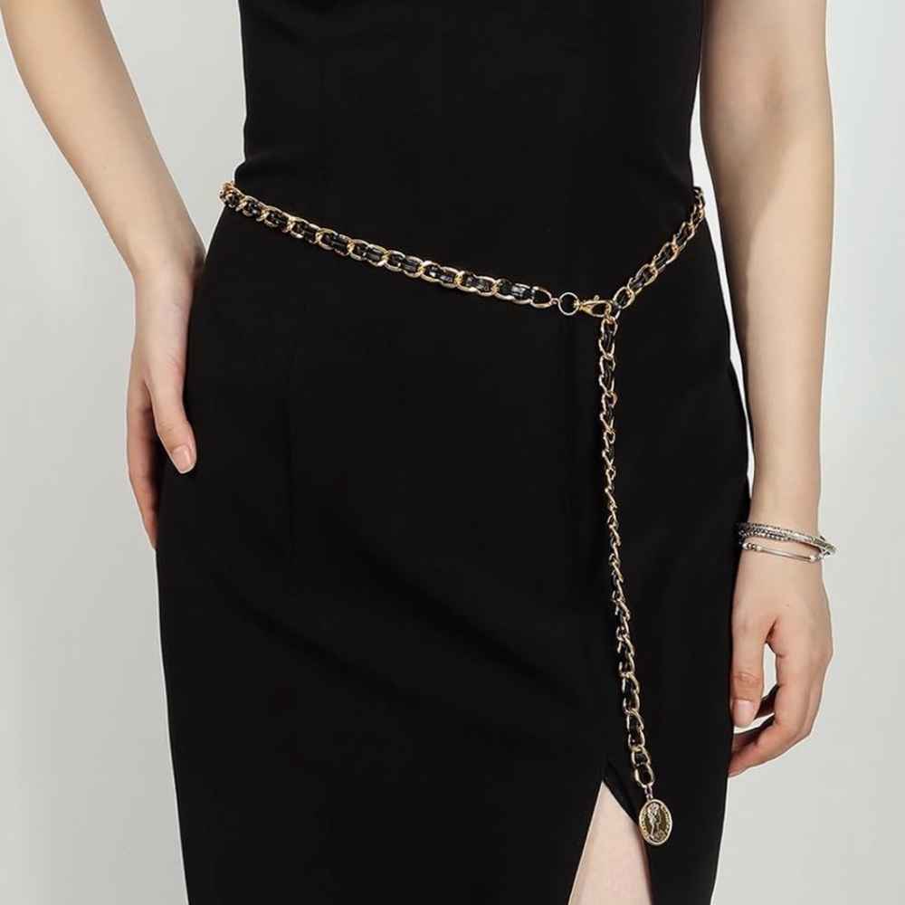 Gold-Tone Chain Belt W/Chanel Charm
